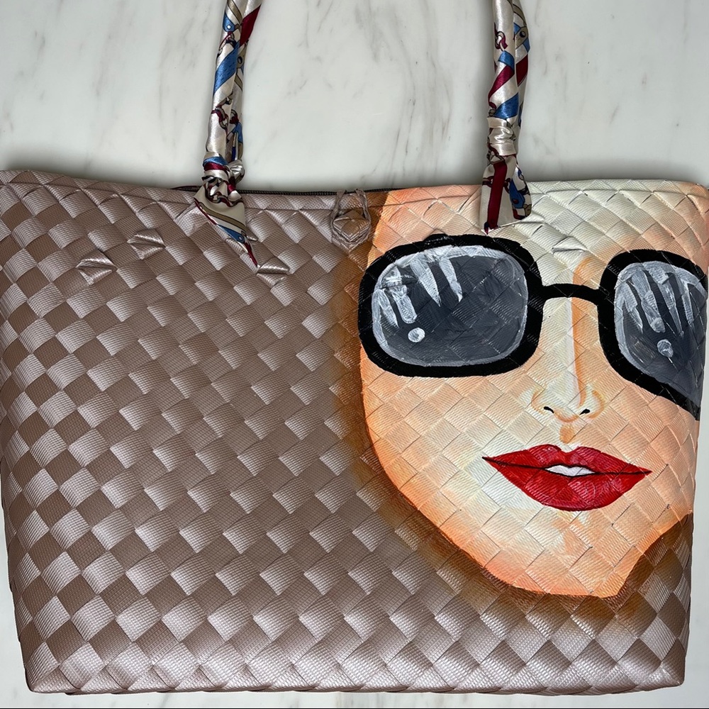 ❤️♥️SOLD♥️❤️ Fashionable Bayong Bag